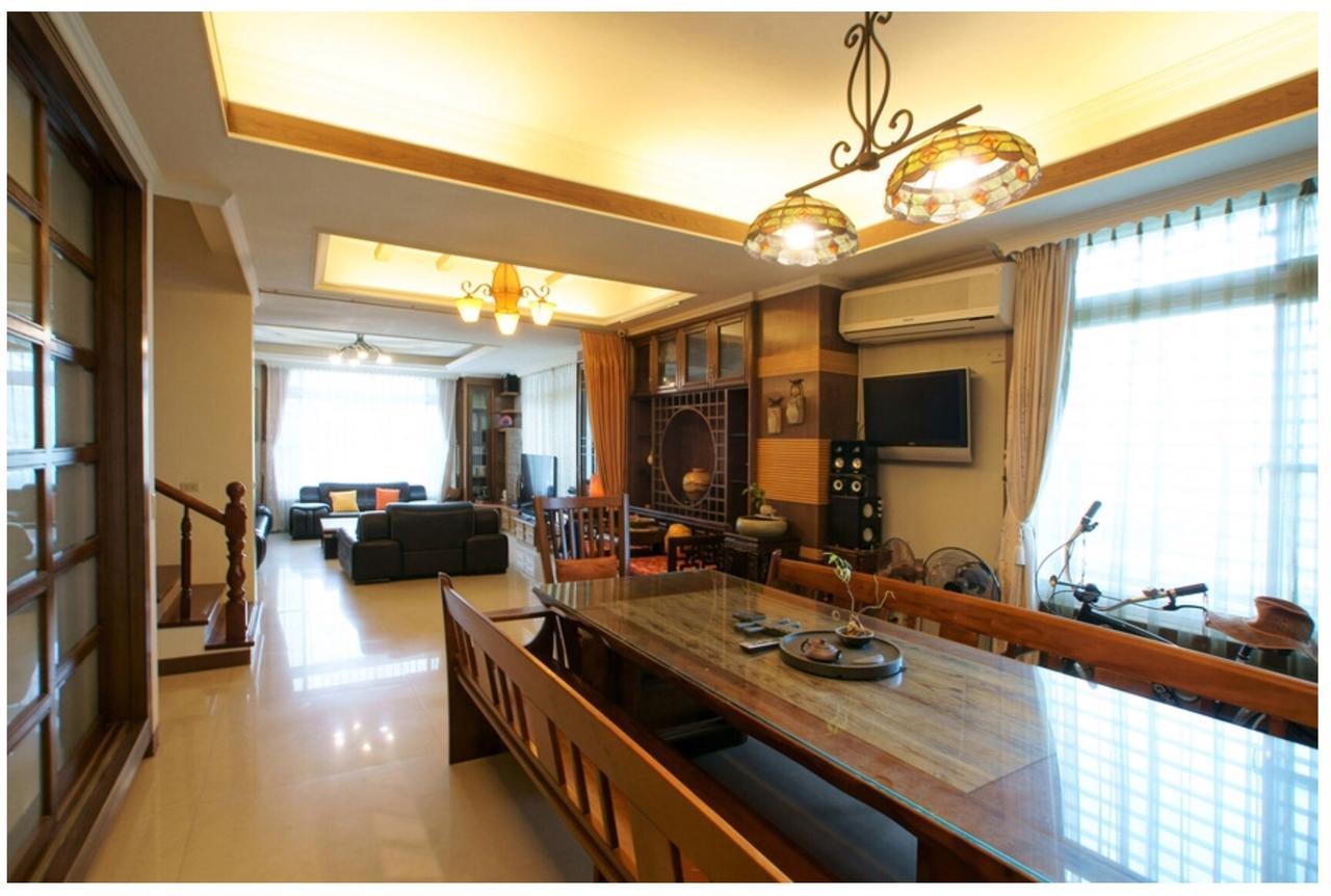 Emaly Homestay T'ai-tung Exteriör bild
